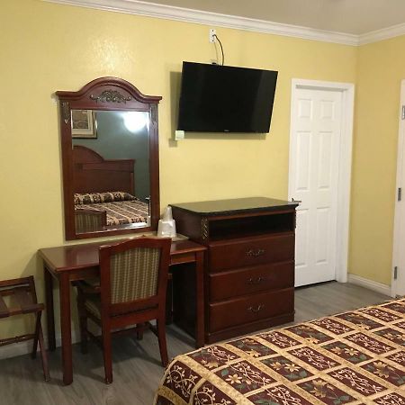 Colony Inn Motel Bellflower Dış mekan fotoğraf
